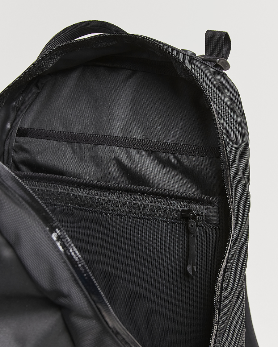 Mies | Arc'teryx Arro 22L Backpack Black | Arc'teryx | Arro 22L Backpack Black