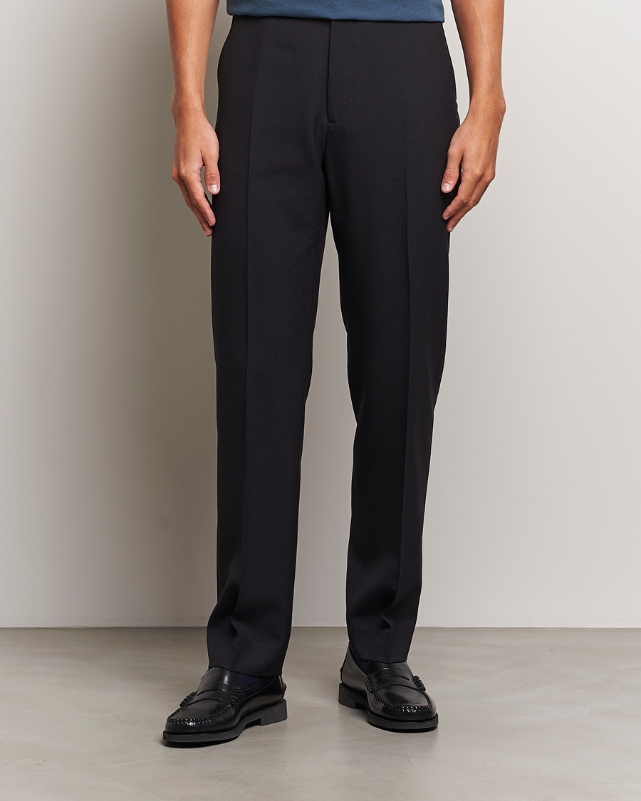 Mies | Housut | Filippa K | Tapered Tailored Trousers Black