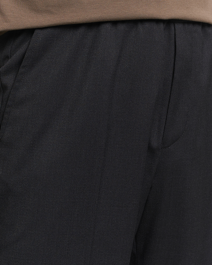 Mies | Housut | Filippa K | Relaxed Terry Wool Trousers Anthracite