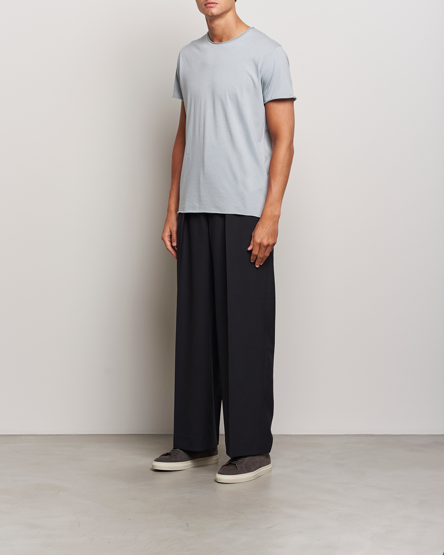 Mies | T-paidat | Filippa K | Roll Neck Crew Neck T-Shirt Thunderstorm