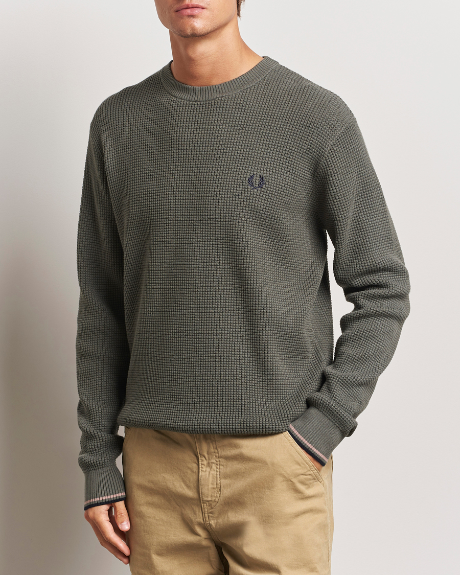 Mies | Puserot | Fred Perry | Waffle Stitch Jumper Field Green