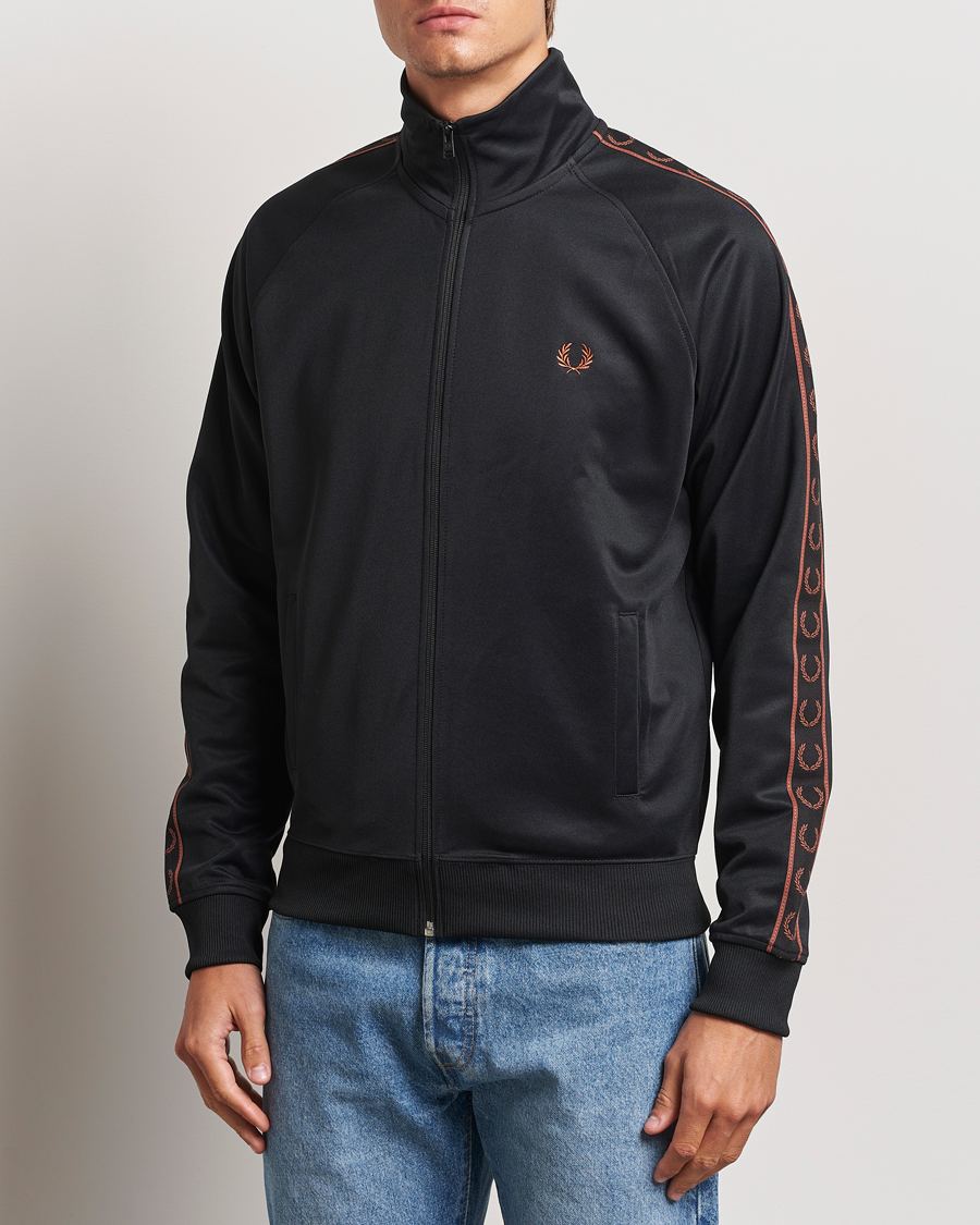 Mies | Puserot | Fred Perry | Taped Track Jacket Black
