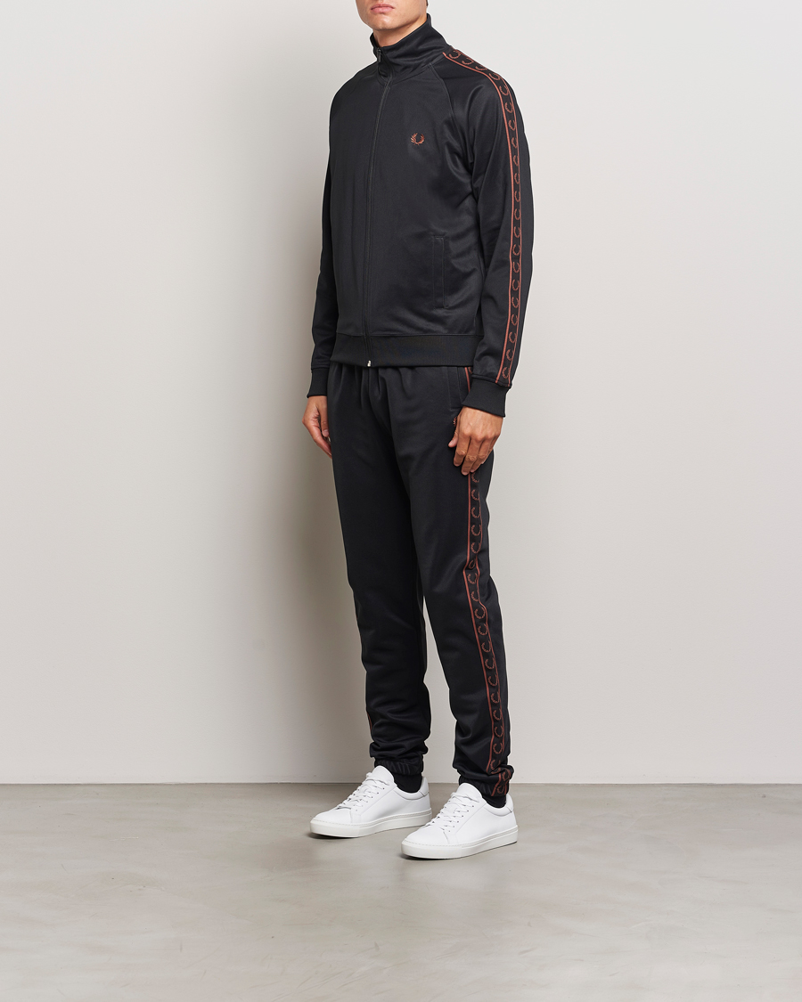 Mies | Housut | Fred Perry | Taped Track Pants Black