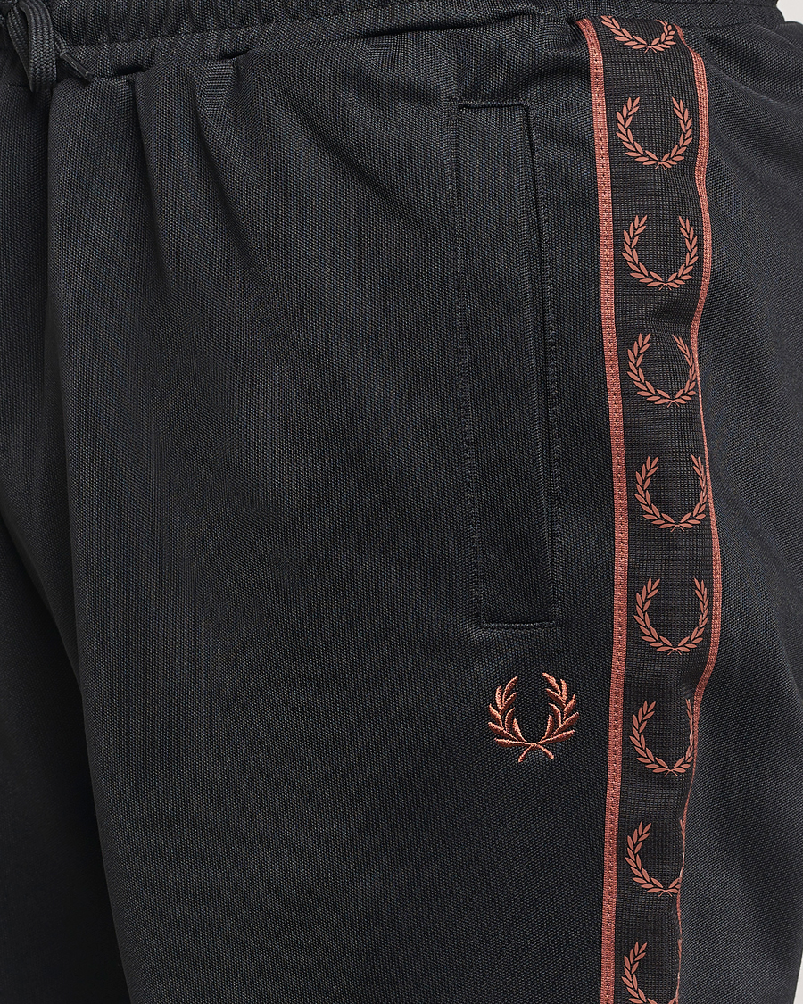 Mies | Housut | Fred Perry | Taped Track Pants Black
