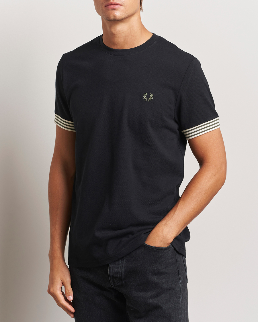 Mies | T-paidat | Fred Perry | Striped Cuff Crew Neck T-Shirt Black