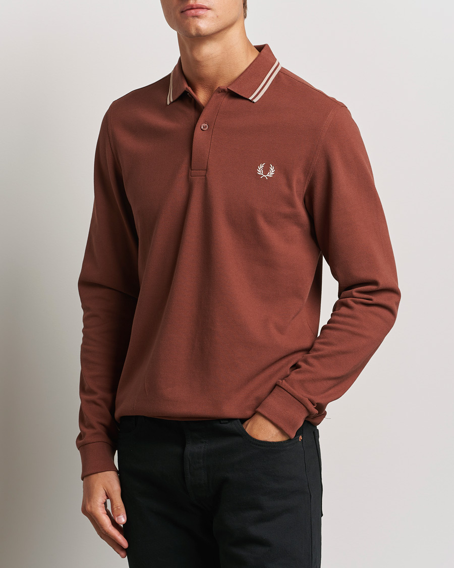 Mies | Puserot | Fred Perry | Twin Tipped Long Sleeve Polo Shirt Whiskey Brown