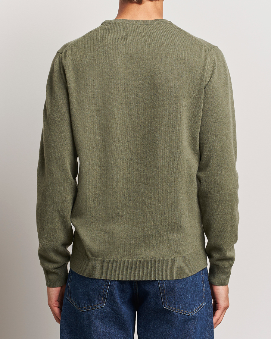 Mies | Puserot | GANT | Lambswool Crew Neck Pullover Juniper Green