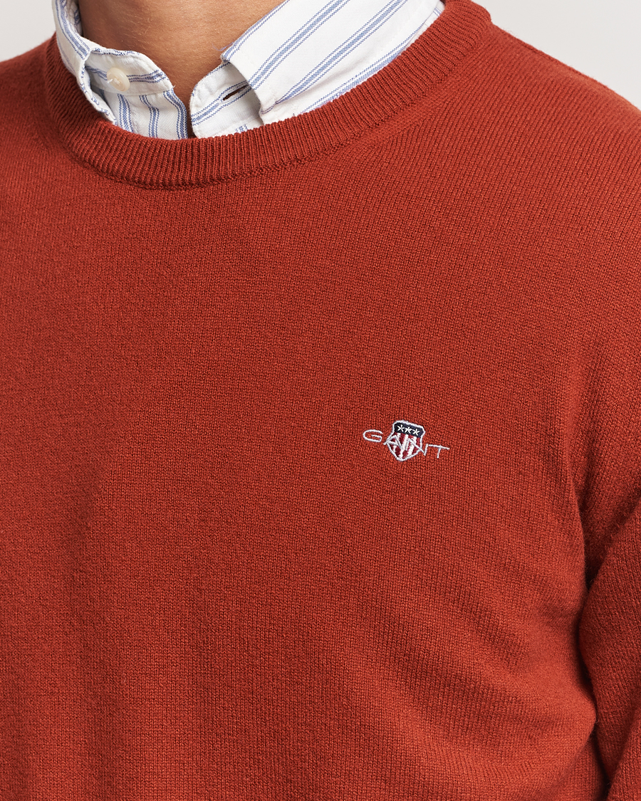Mies | Puserot | GANT | Lambswool Crew Neck Pullover Iron Red