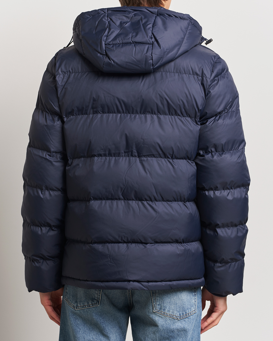 Mies | Takit | GANT | The Active Cloud Jacket Evening Blue
