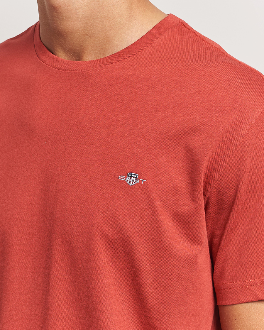 Mies | T-paidat | GANT | The Original T-Shirt Iron Red