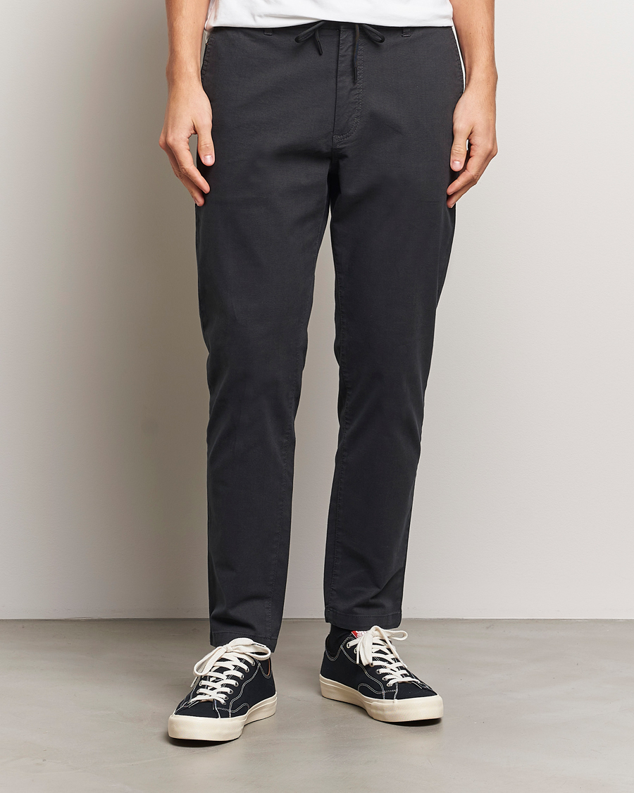 Mies | Housut | BOSS ORANGE | Tapered Drawstring Trousers Black