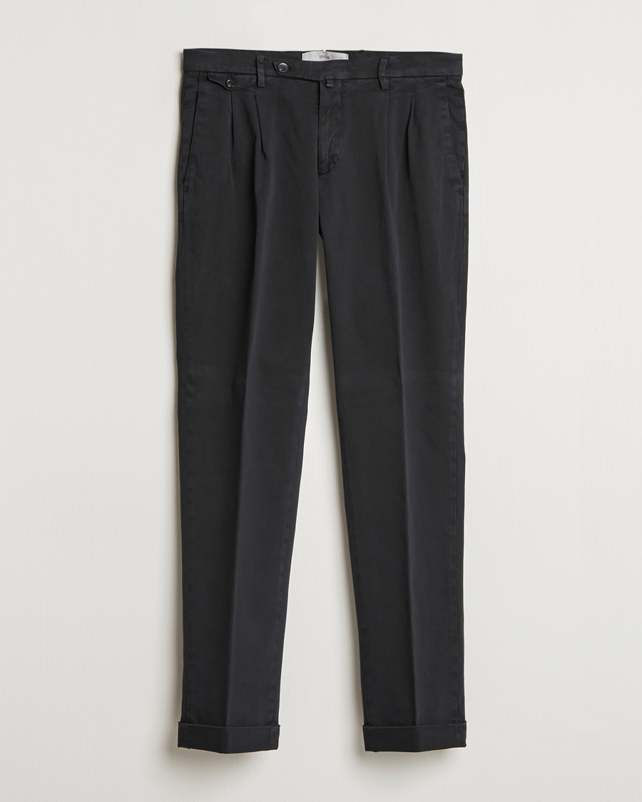 Mies | Housut | Briglia 1949 | Easy Fit Pleated Cotton Stretch Chino Black