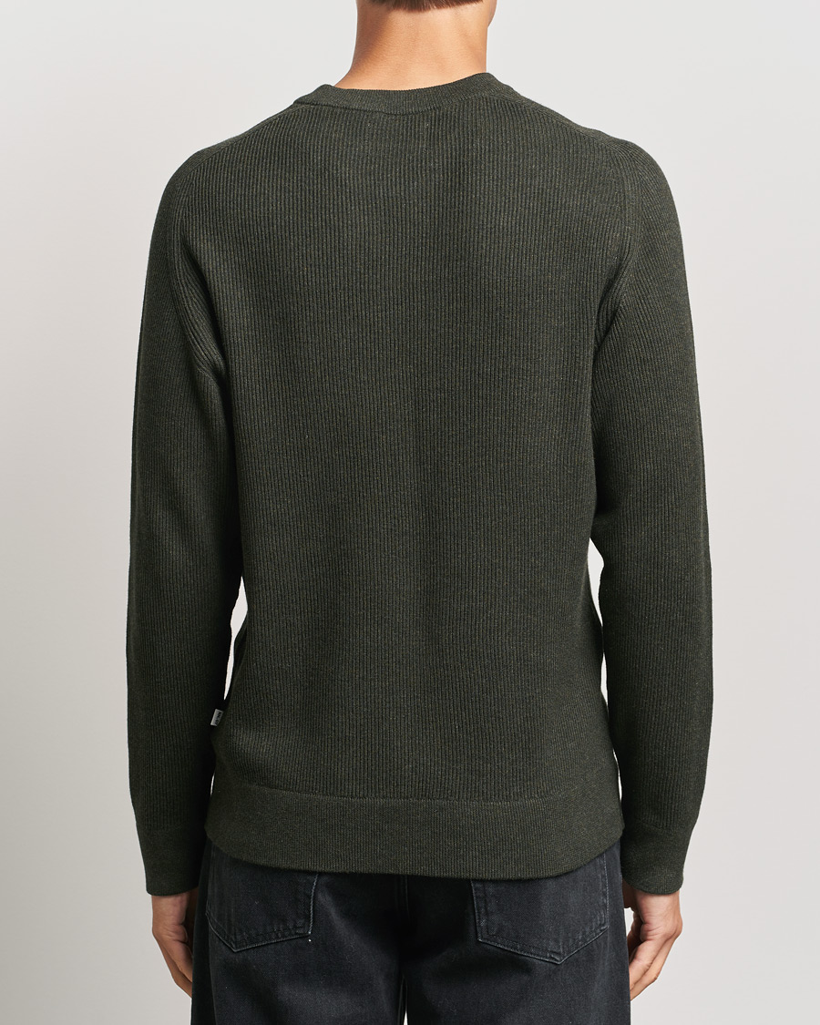 Mies | Puserot | NN07 | Kevin Cotton Knitted Sweater Dark Army