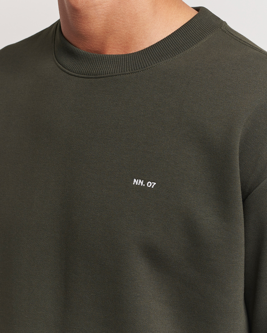 Mies | Puserot | NN07 | Briggs Crew Neck Sweatshirt Dark Army
