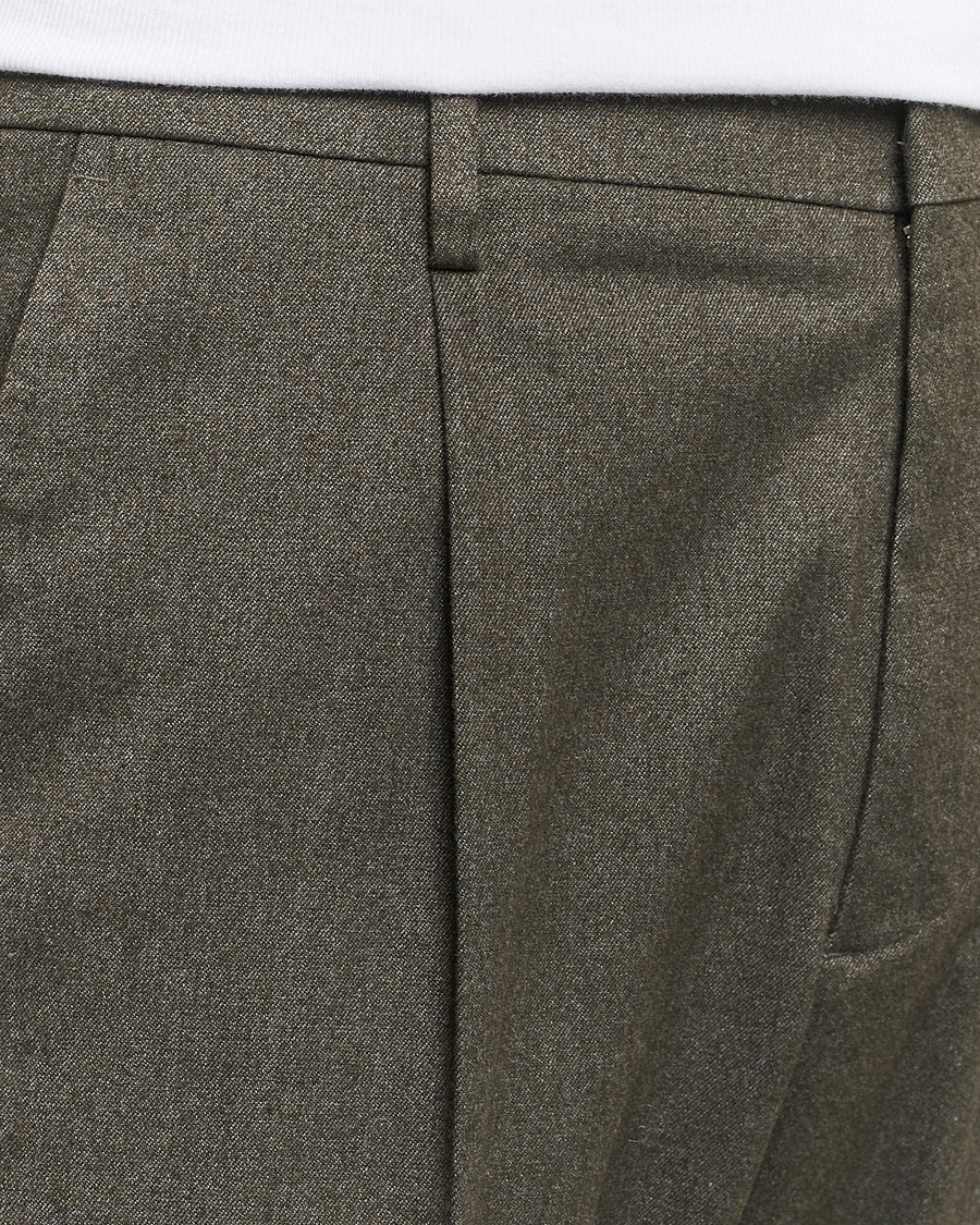 Mies | Housut | NN07 | Bill Pleated Brushed Cotton Trousers Dark Army
