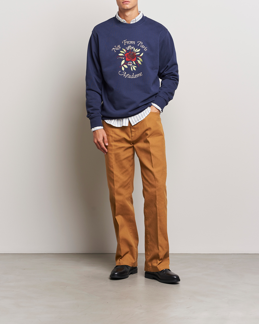 Mies | Puserot | Drôle de Monsieur | Flower Slogan Sweatshirt Dark Navy
