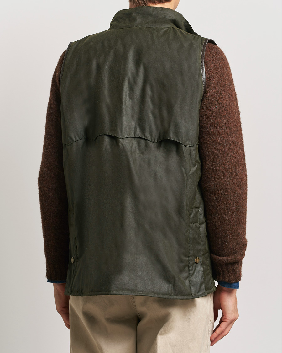 Mies | Takit | Baracuta | x Barbour Wax Gilet Olive