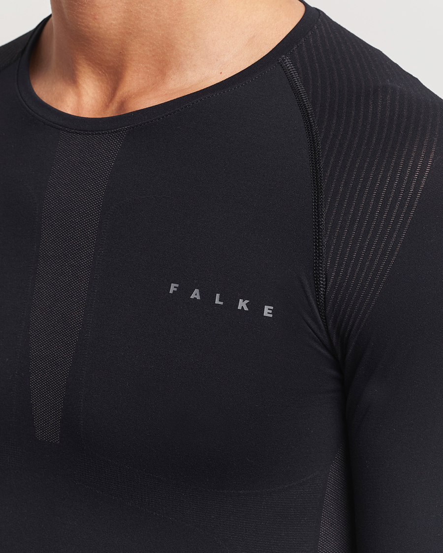 Mies | T-paidat | Falke Sport | Long Sleeve Warm Shirt Black
