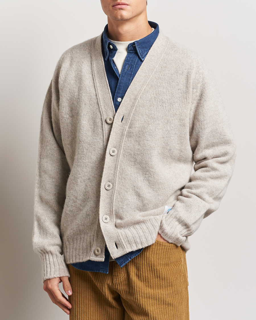 Mies | Puserot | Howlin' | Shaggy Bear Cardigan Cosmic Latte