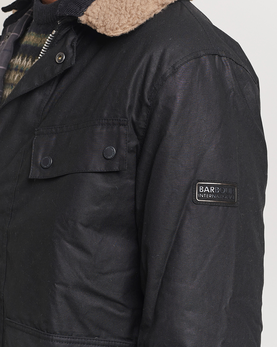 Mies | Takit | Barbour International | Coppice Wax Sherling Collar Jacket Black