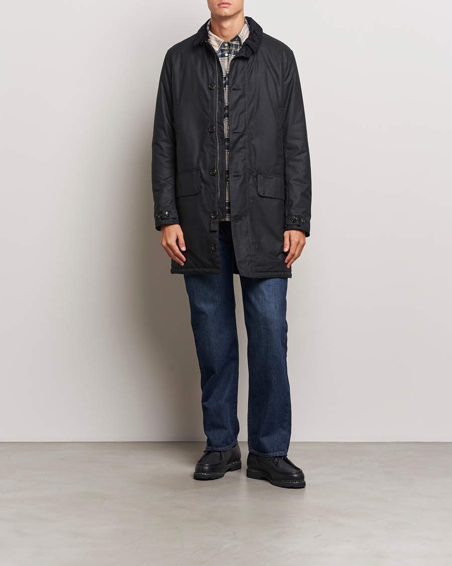 Mies | Takit | Barbour Lifestyle | Waxed Mac Black
