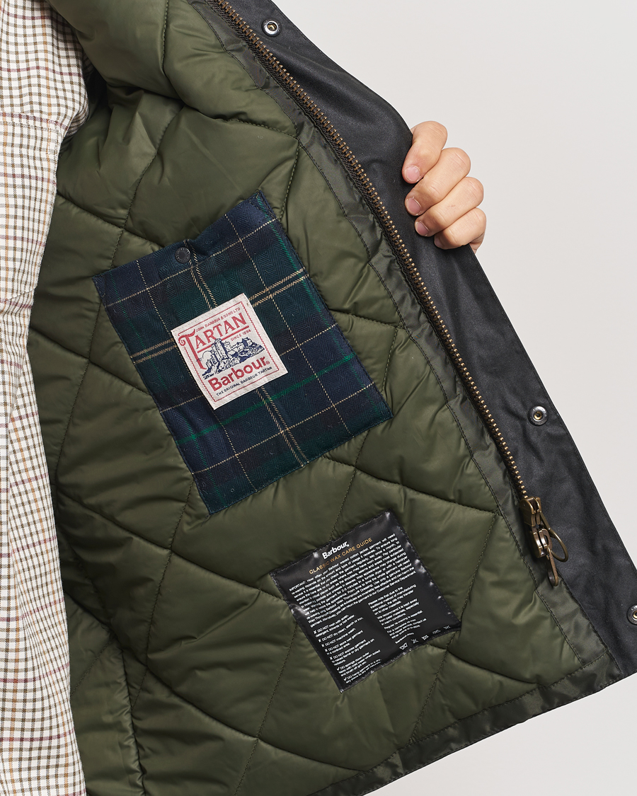 Mies | Takit | Barbour Lifestyle | Modern Beaufort Padded Wax Jacket Sage