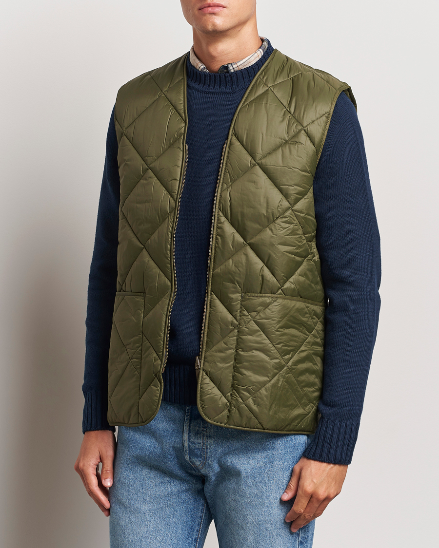 Mies | Takit | Barbour Lifestyle | Large Box Quilted Liner Fern