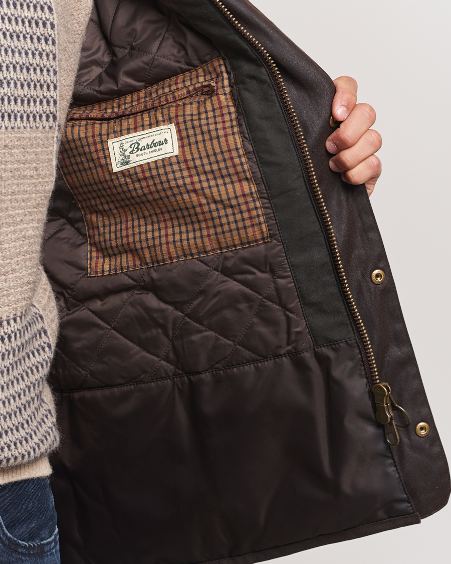 Mies | Takit | Barbour Lifestyle | Stratford Tattersall Wax Jacket Rustic