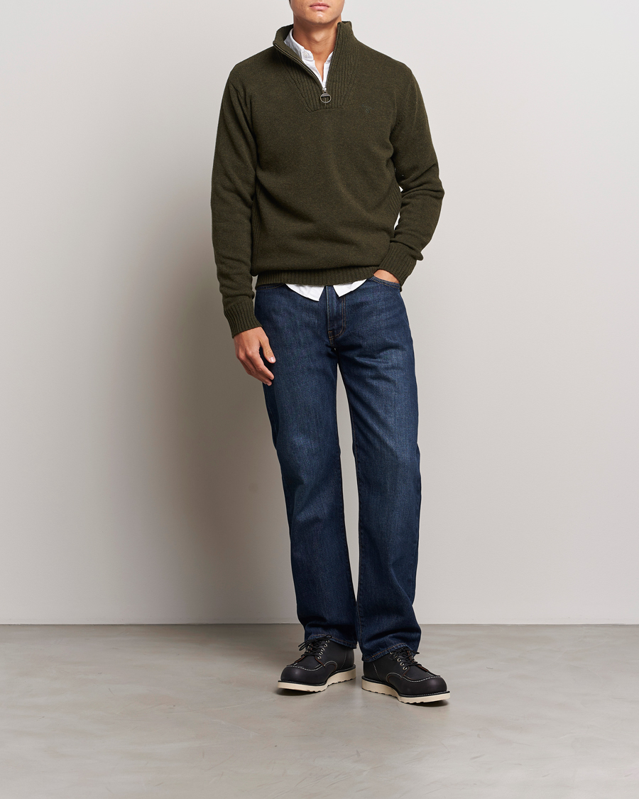 Mies | Puserot | Barbour Lifestyle | Essential Lambswool Half Zip Seaweed