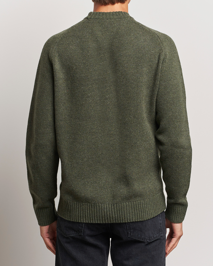 Mies | Puserot | Barbour Lifestyle | Grangetown Lambswool Crewneck Olive