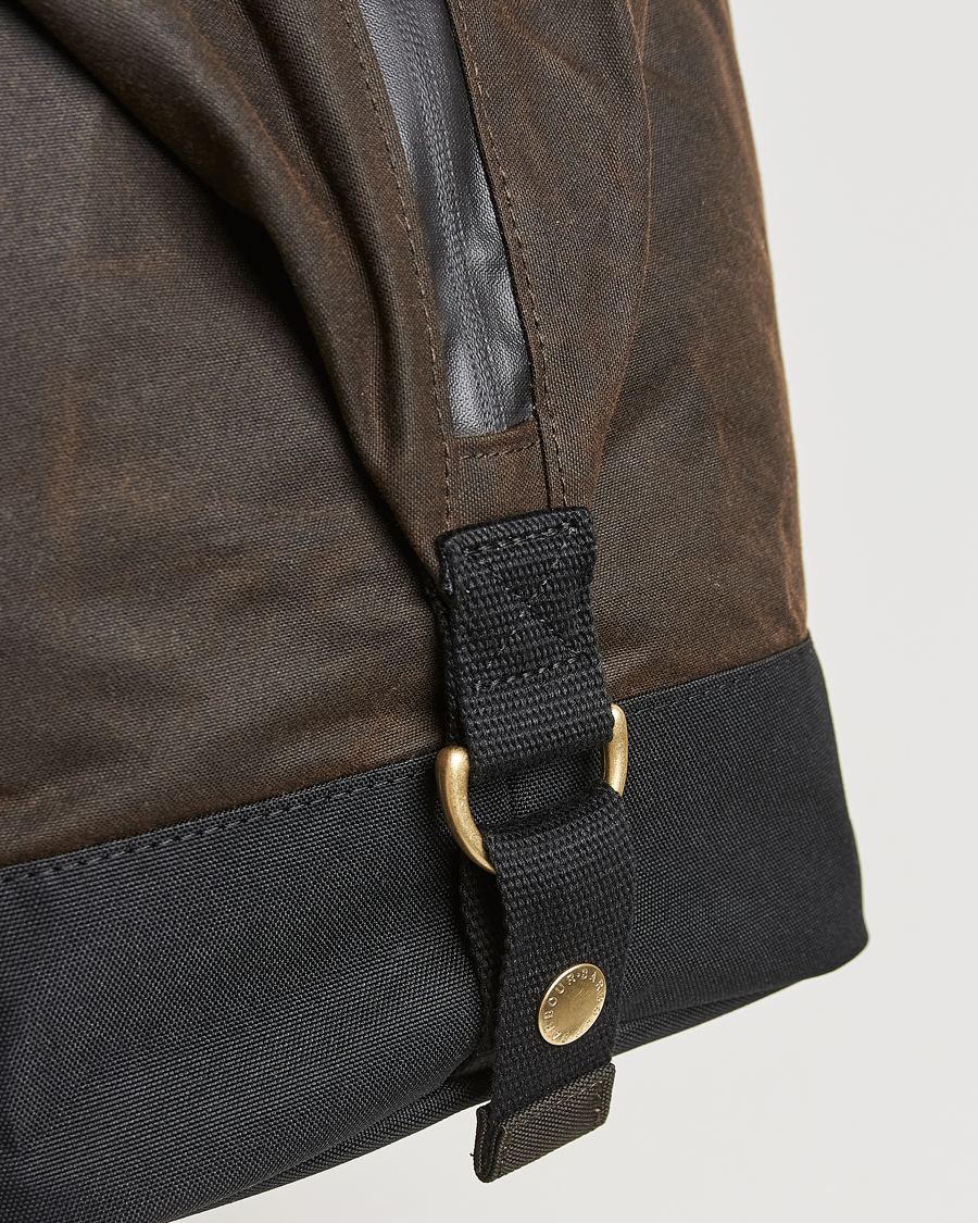 Mies | Laukut | Barbour Lifestyle | Barbour LifestyleField Wax HoldallOlive/Black