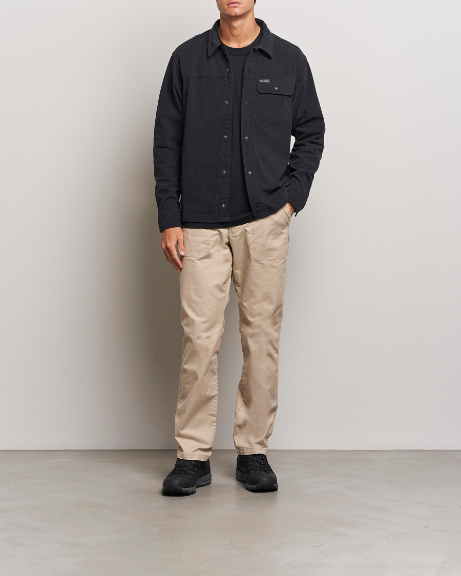 Mies | Kauluspaidat | Columbia | Flare Gun Corduroy Shirt Black