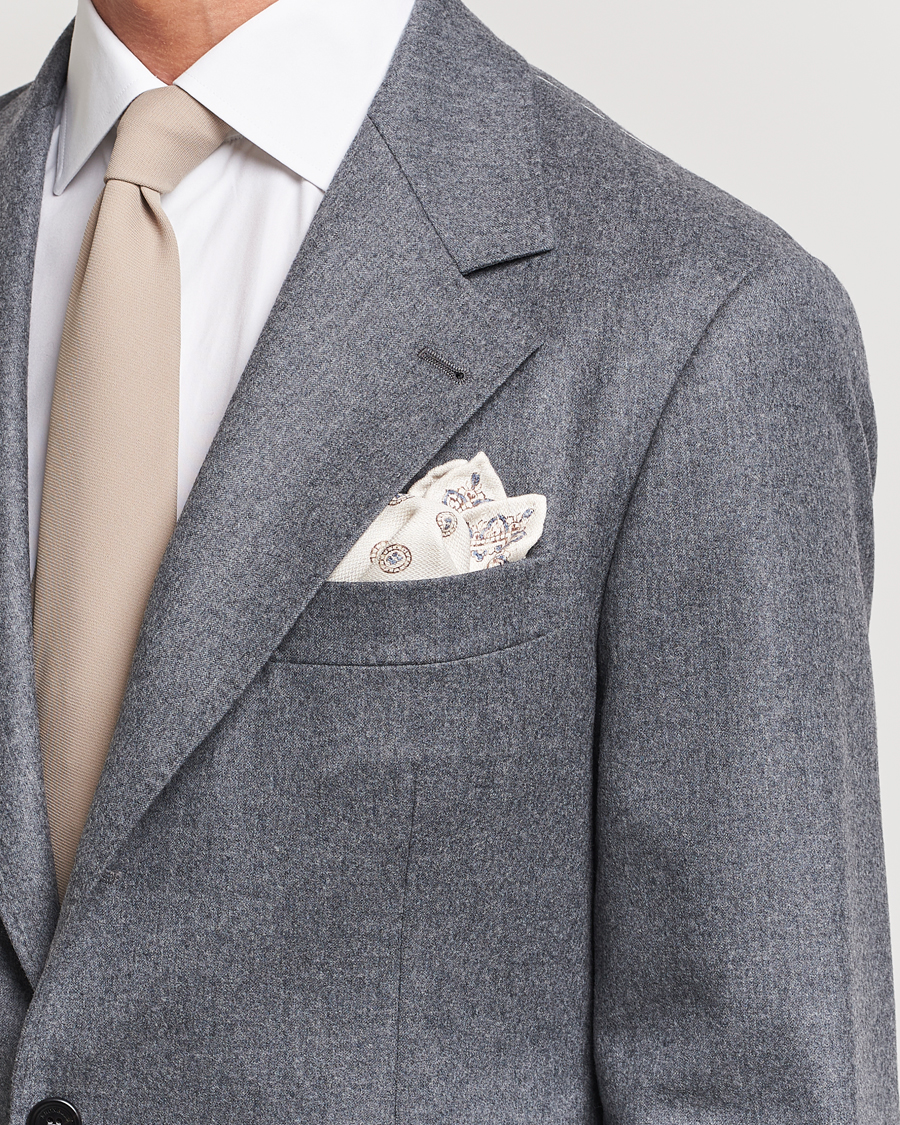 Mies | Brunello Cucinelli Printed Silk Pocket Square Ivory | Brunello Cucinelli | Printed Silk Pocket Square Ivory
