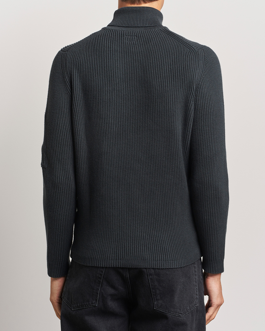 Mies | Puserot | C.P. Company | Full Rib Knitted Cotton Rollneck Grey Black