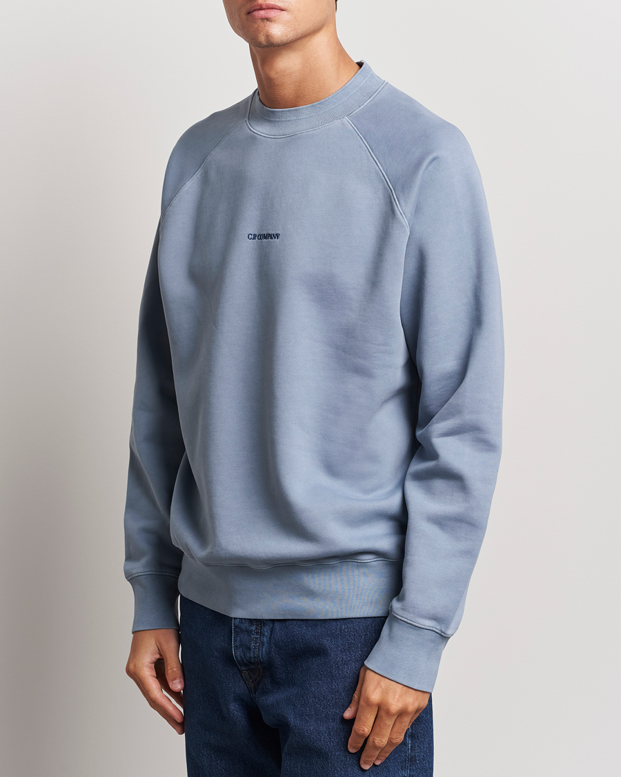 Mies | Puserot | C.P. Company | Brushed Emerized Fleece Sweatshirt Light Blue