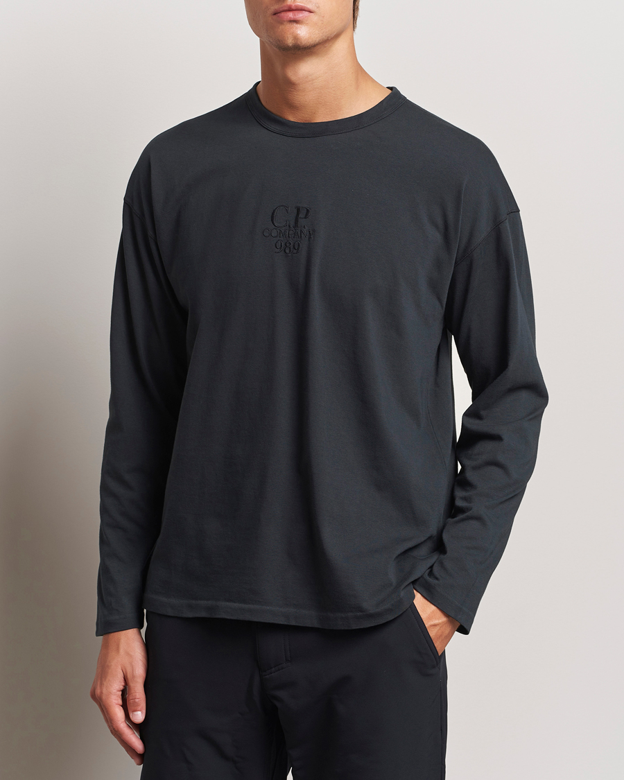 Mies | T-paidat | C.P. Company | Box Fit Tonal Logo Long Sleeve T-shirt Washed Black