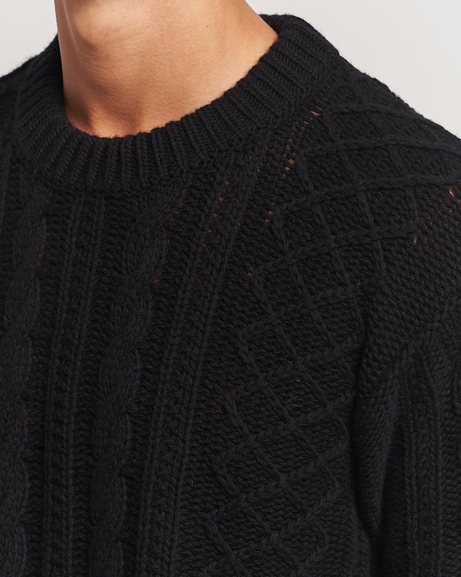 Mies | Puserot | C.P. Company | Heavy Knitted Lambswool Crewneck Black