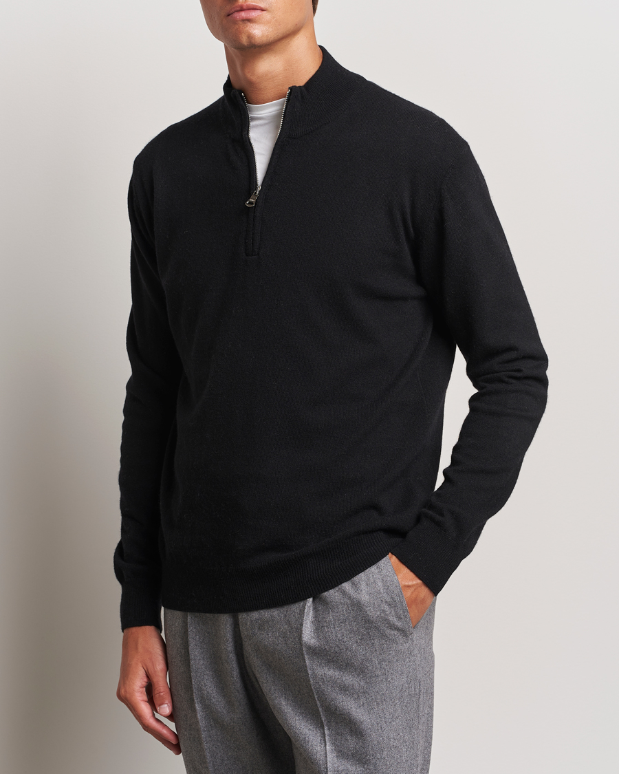 Mies | Puserot | Oscar Jacobson | Patton Wool/Cashmere Half Zip Black