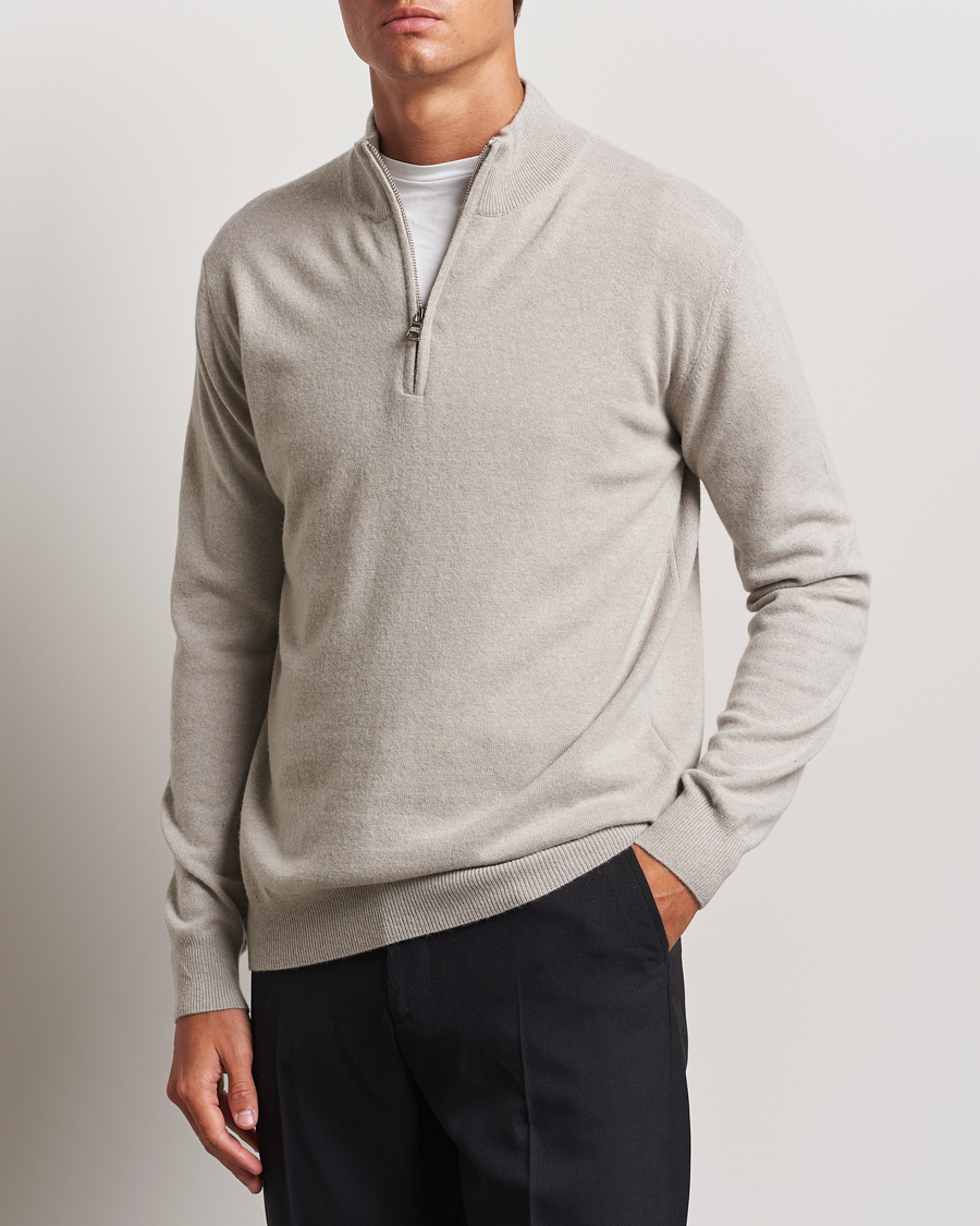 Mies | Puserot | Oscar Jacobson | Patton Wool/Cashmere Half Zip Light Beige