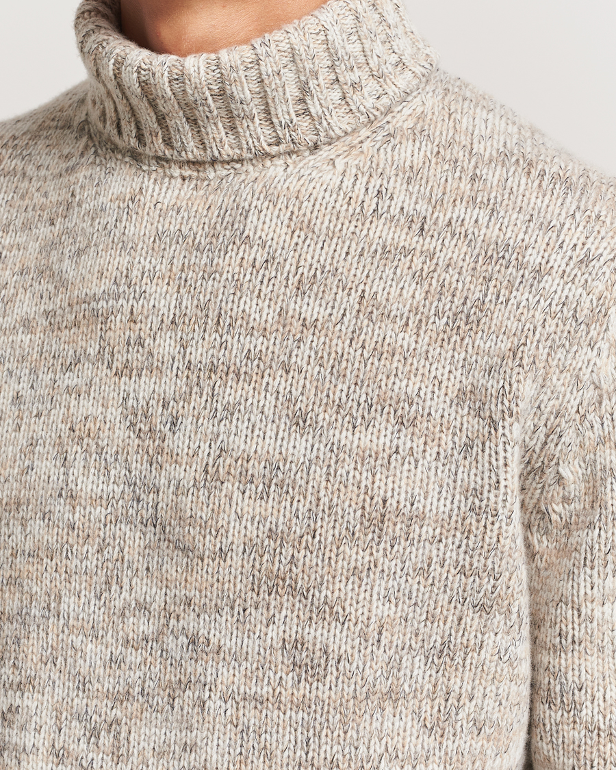 Mies | Puserot | Oscar Jacobson | Mika Heavy Knitted Merino Rollneck Beige