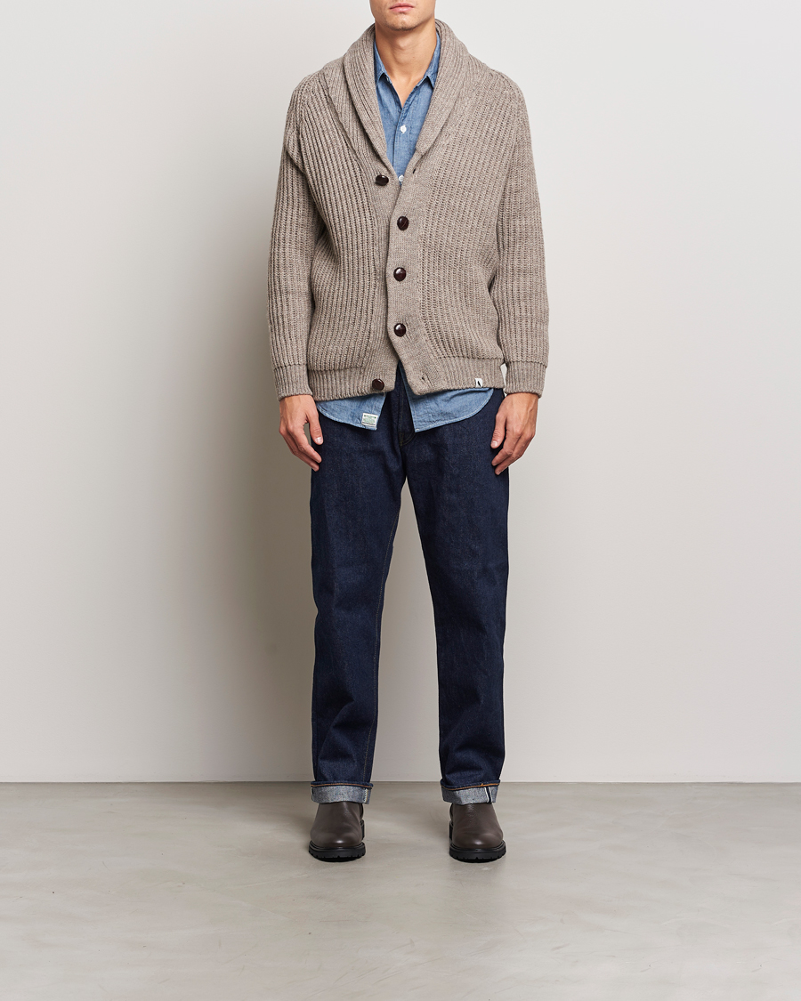 Mies | Puserot | Peregrine | Wilkinson Ribbed Wool Cardigan Light Brown