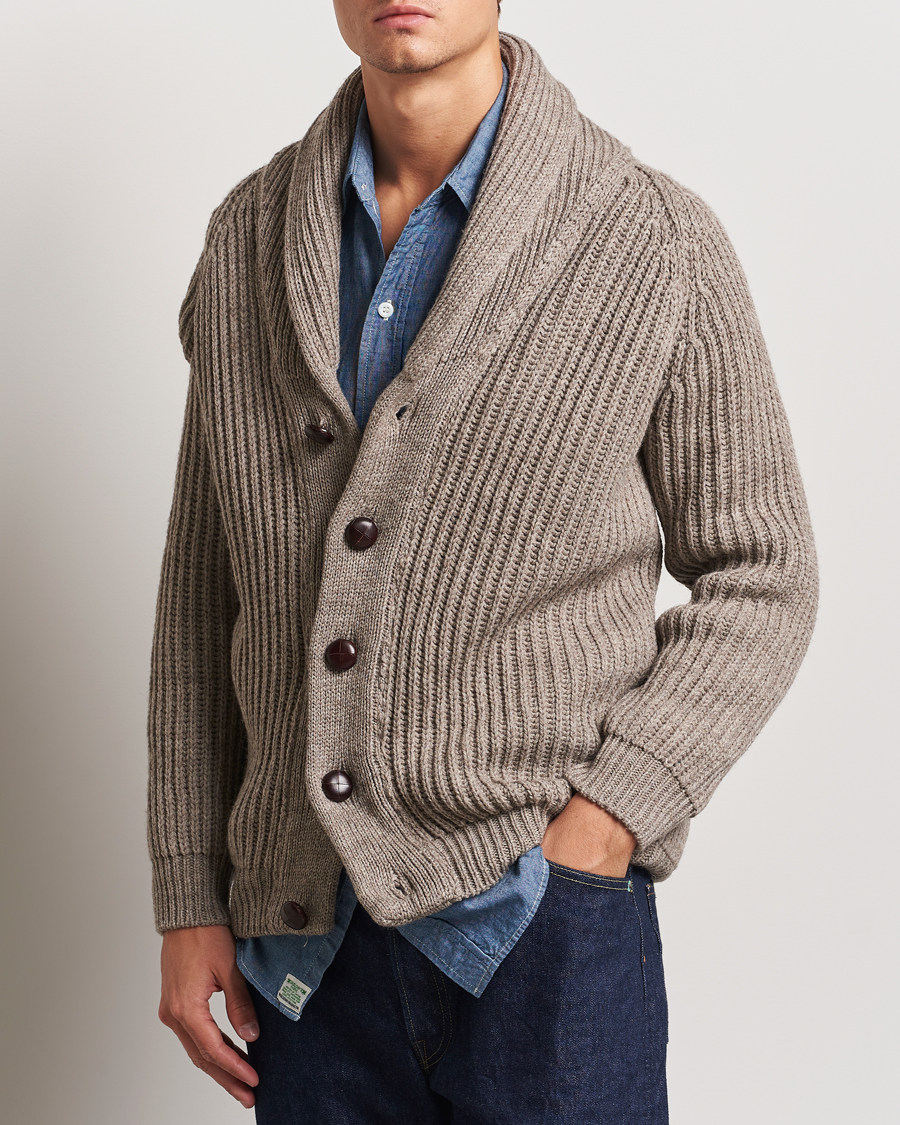 Mies | Puserot | Peregrine | Wilkinson Ribbed Wool Cardigan Light Brown