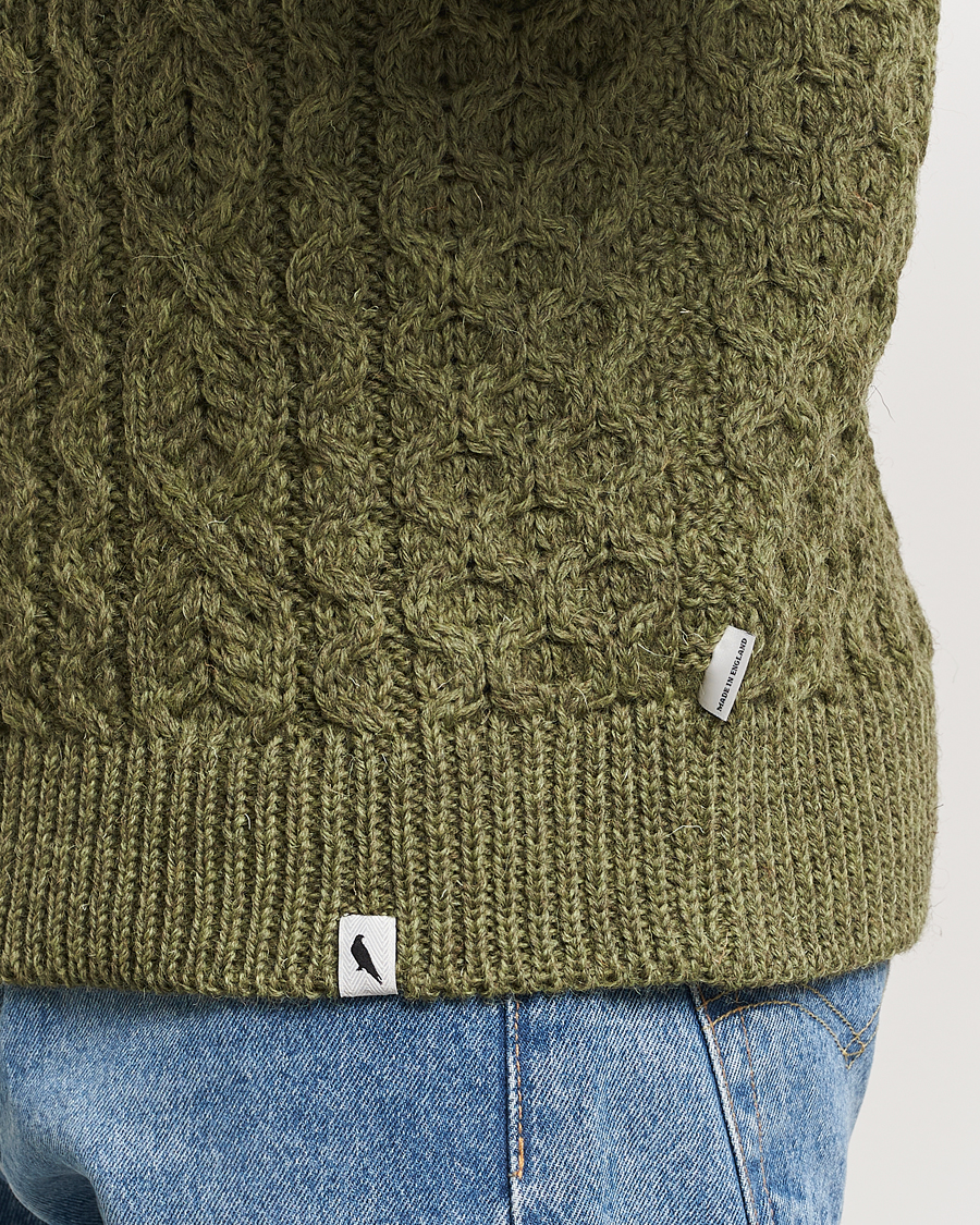 Mies | Puserot | Peregrine | Hudson Wool Aran Knitted Jumper Apple