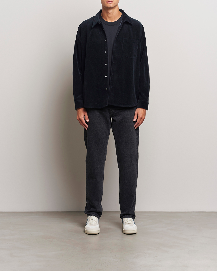 Mies | Kauluspaidat | FRAME | Relaxed Corduroy Overshirt Dark Navy