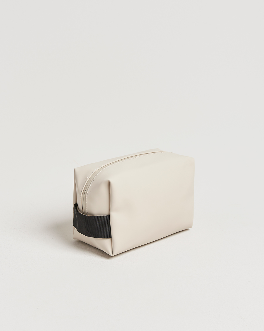 Mies | RAINS Washbag Small Dune | RAINS | Washbag Small Dune