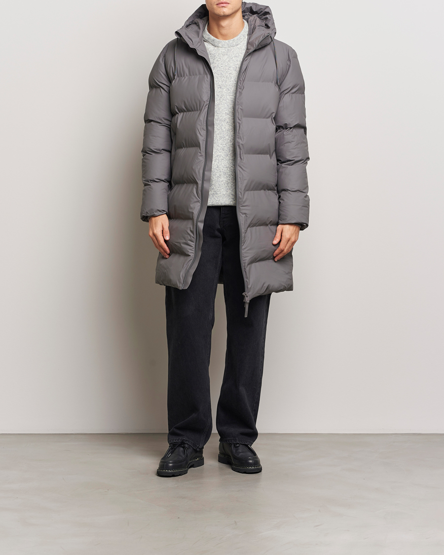 Mies | Takit | RAINS | Alta Long Puffer Parka Grey