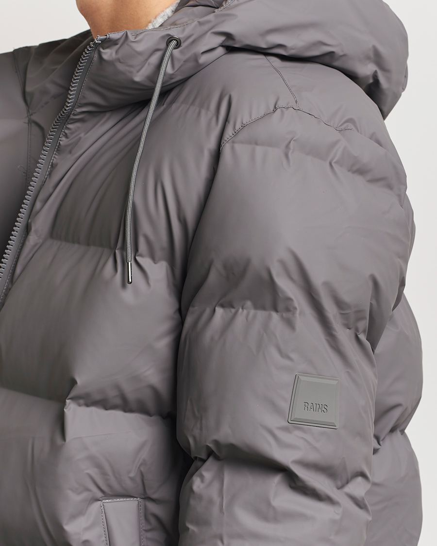 Mies | Takit | RAINS | Alta Long Puffer Parka Grey