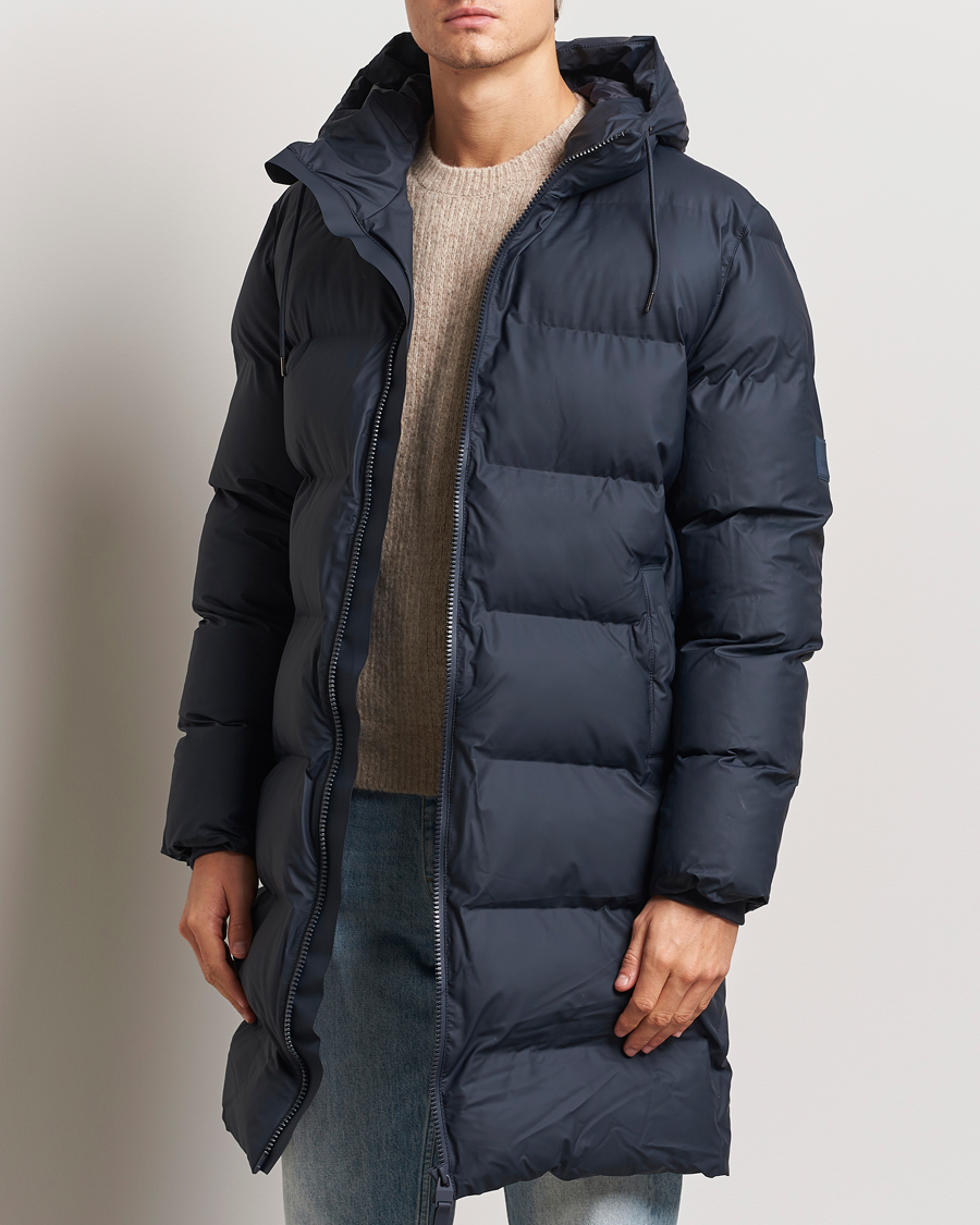 Mies | Takit | RAINS | Alta Long Puffer Parka Navy