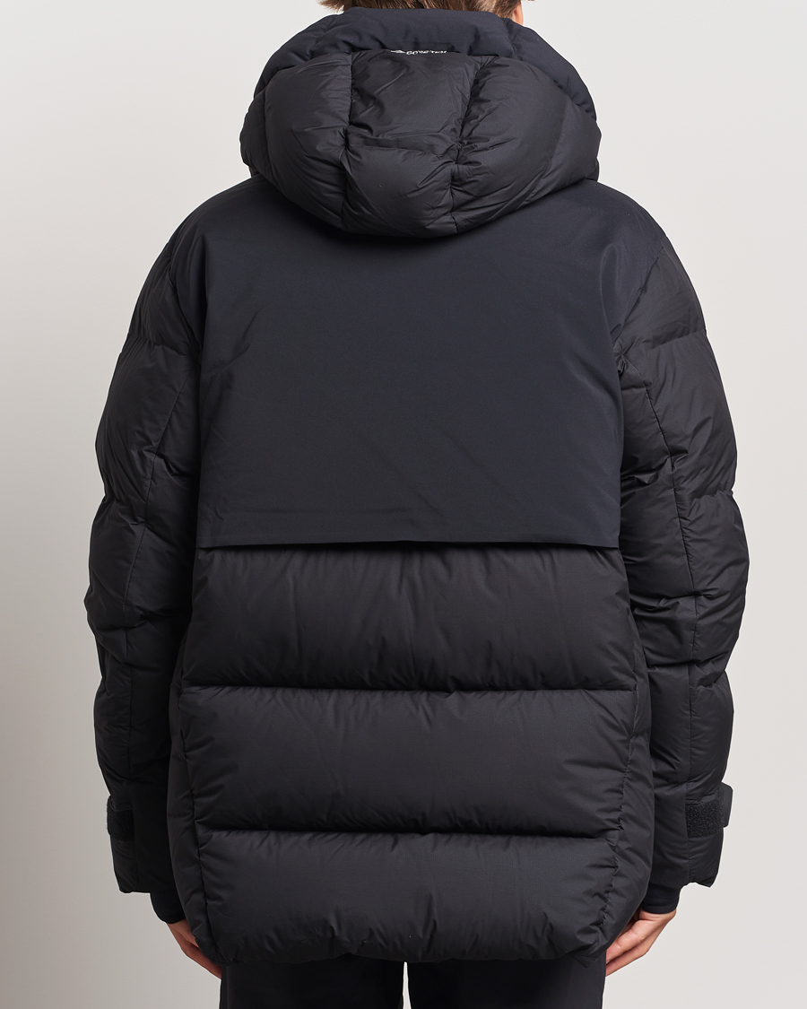 Mies | Takit | Sail Racing | Dumont Gore-Tex Down Jacket Carbon