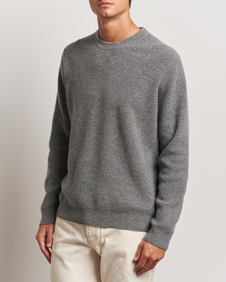 Mies | Puserot | Samsøe Samsøe | Isaks Knitted Crew Neck Dark Grey Melange